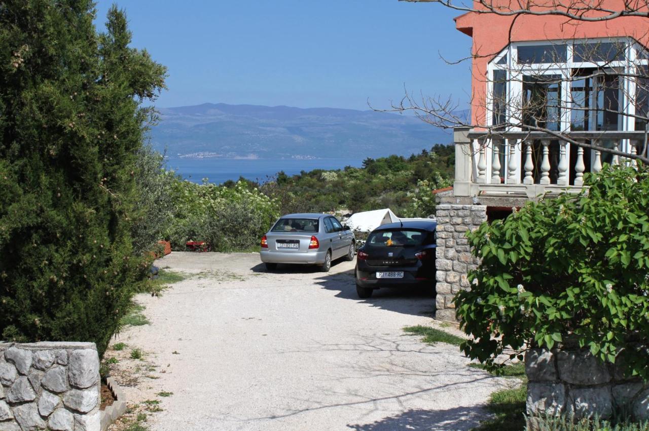 Apartments With A Parking Space Vrbnik, Krk - 429 Extérieur photo